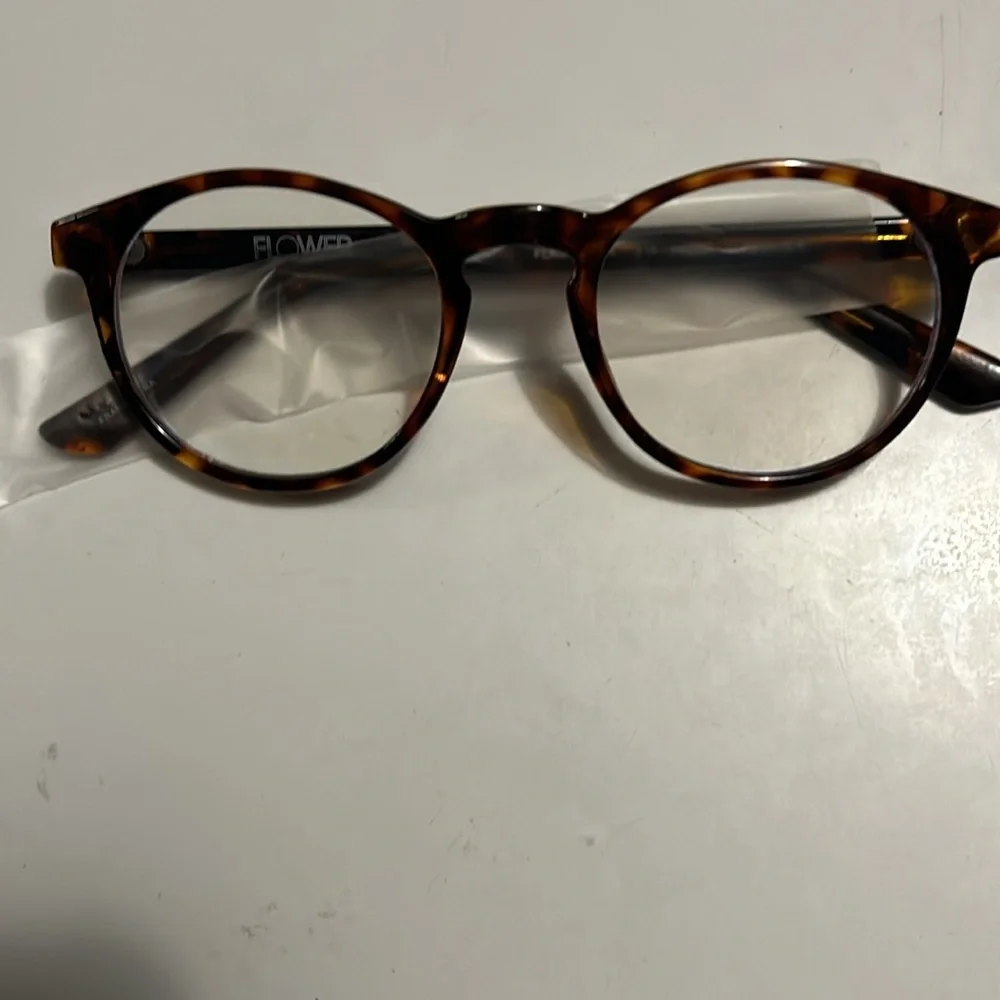Flower eyewear, blue light blocking glasses